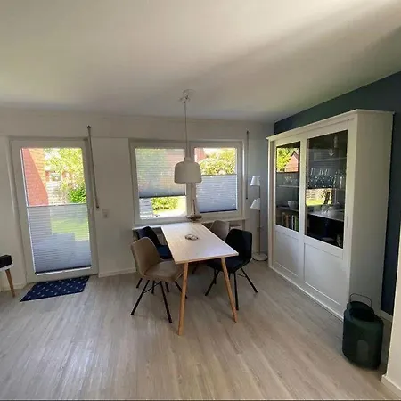 דירה Haus-seefalke-bungalow-achterdeck בורקום